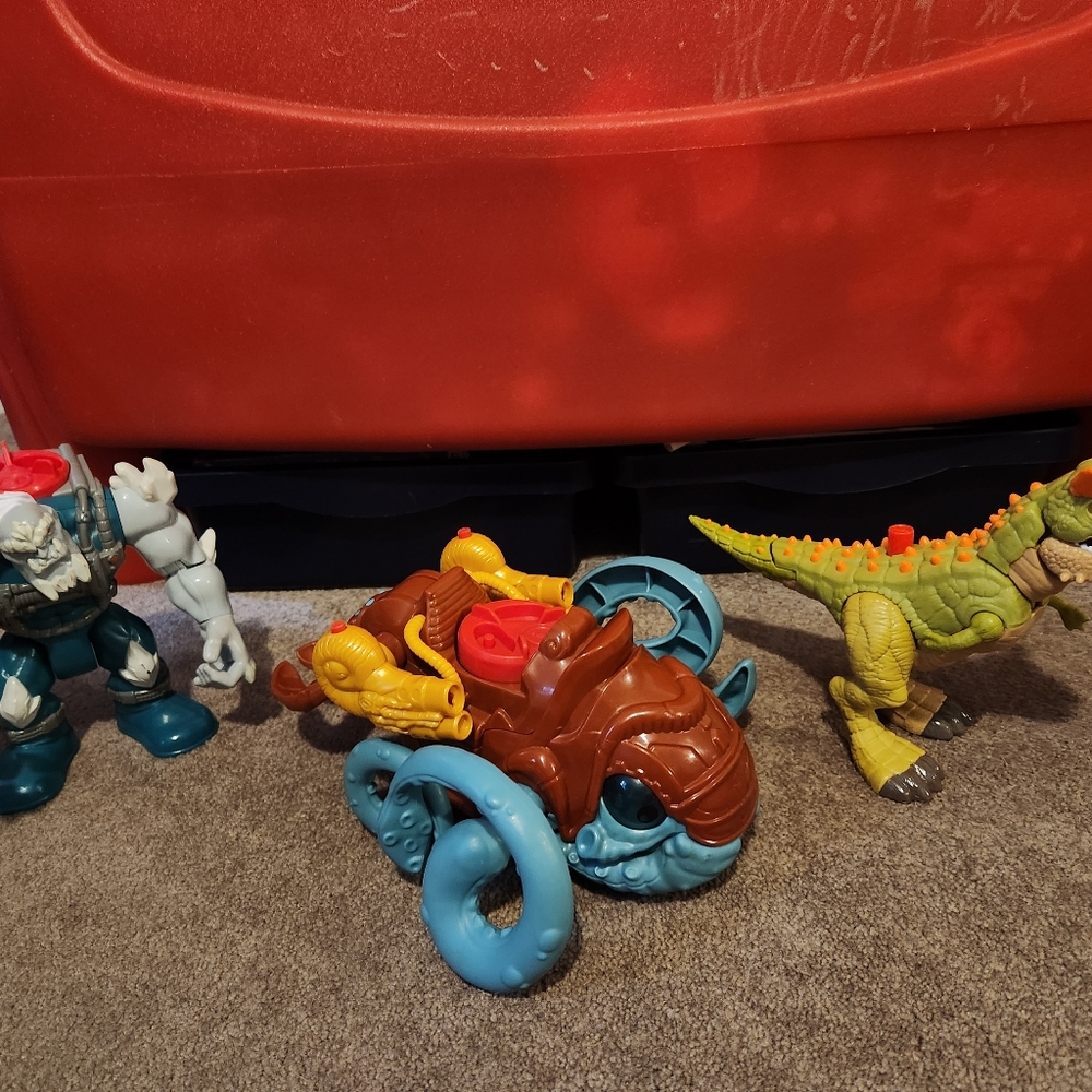 Imaginext Lot Of Jurassic World, Sea Creature And Doomsday
